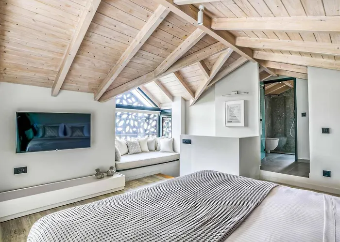 Wind By Villa Lygia (Lefkada)