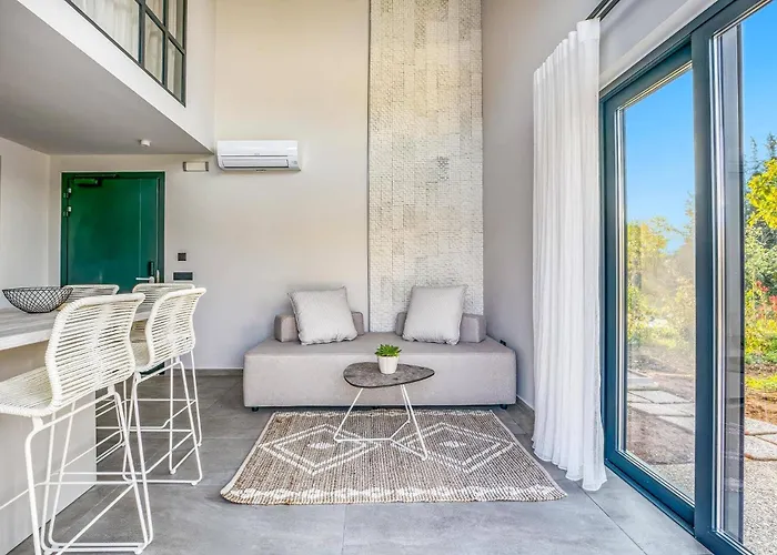 Wind By Villa Lygia (Lefkada)